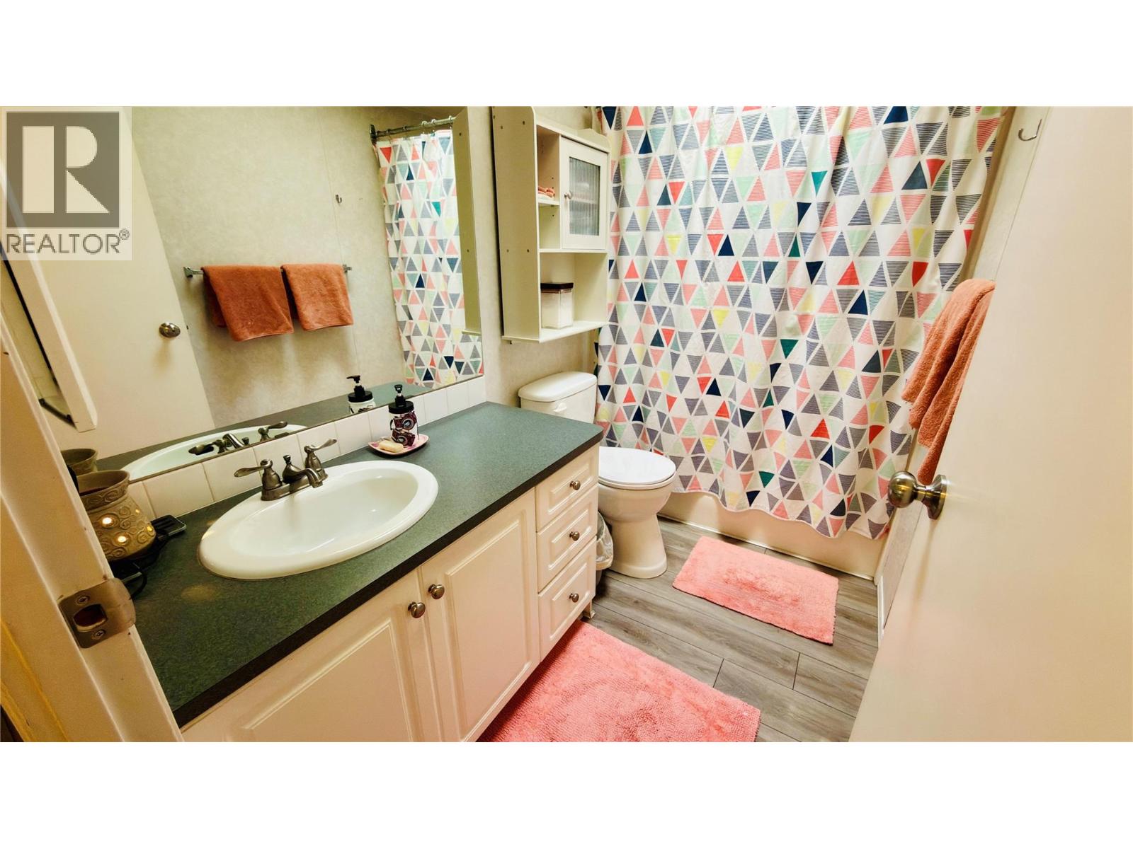 7743 Mcrae Road, Christina Lake, British Columbia  V0H 1E0 - Photo 41 - 10381785