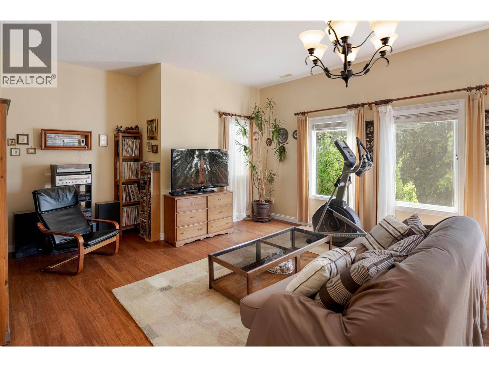 740 Royal Pine Drive, Kelowna, British Columbia  V1Y 9G2 - Photo 21 - 10381761