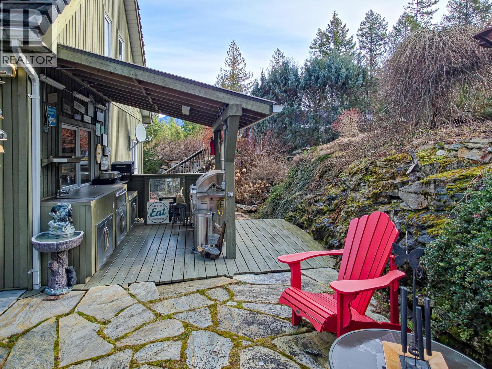 17222 Pilot Bay Road, Kootenay Bay, British Columbia  V0B 1E0 - Photo 45 - 10381328