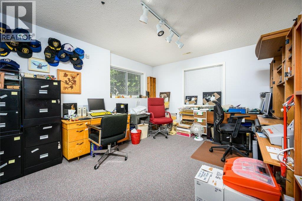 809 Cavalier Drive, Vernon, British Columbia  V1T 9M6 - Photo 31 - 10381614