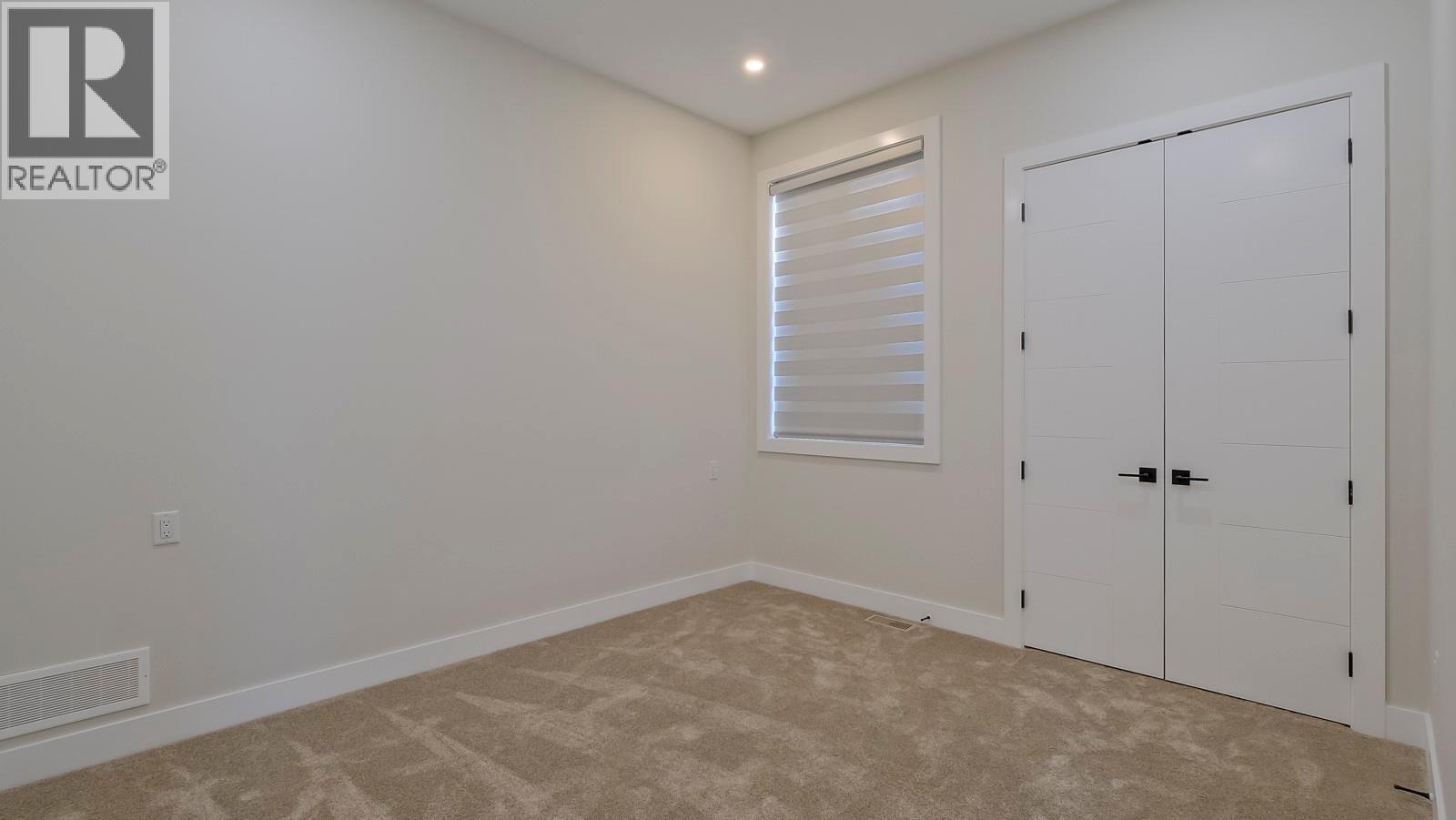 937 Royal Troon Lane, Kelowna, British Columbia  V1P 0A3 - Photo 36 - 10381784