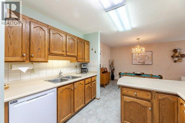 262 Kinney Avenue Unit# 205, Penticton, British Columbia  V2A 3N9 - Photo 6 - 10381721