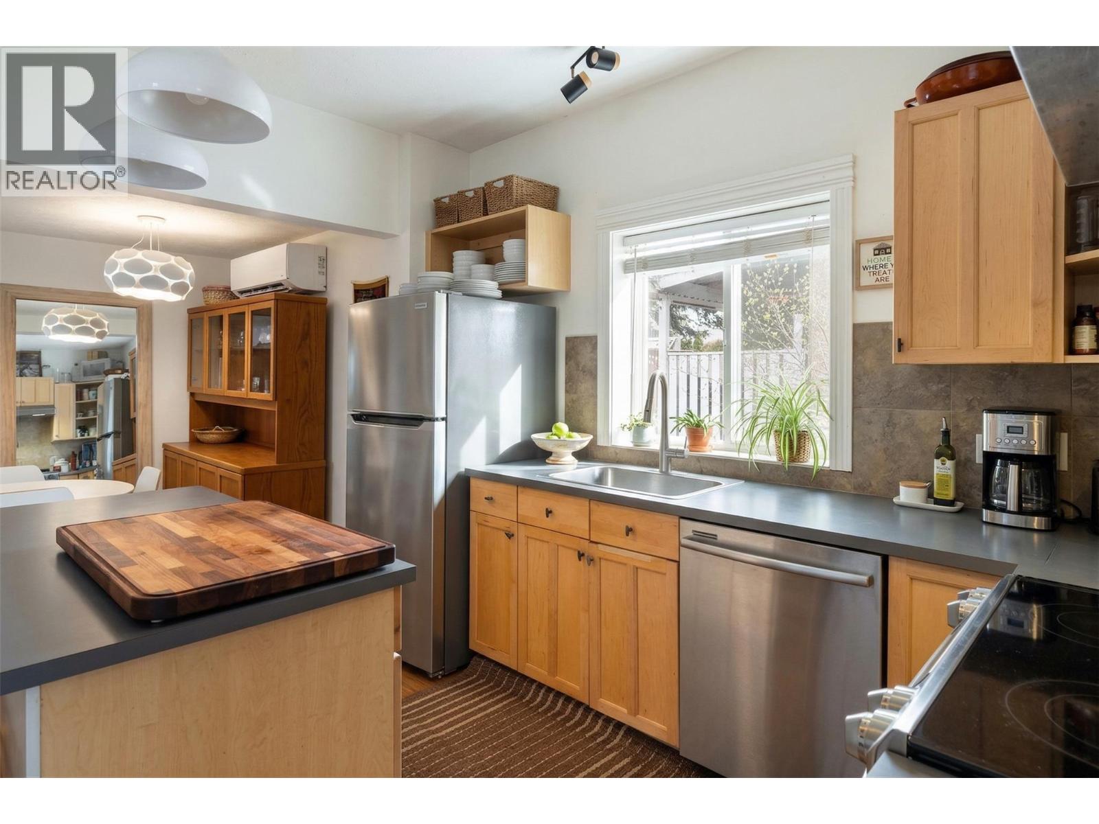 1409 Ethel Street, Kelowna, British Columbia  V1Y 2X5 - Photo 12 - 10380502