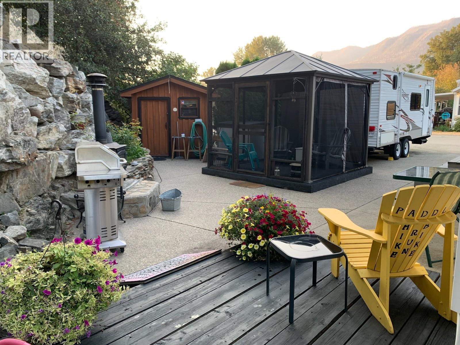 2633 Squilax-Anglemont Road Unit# 83, Lee Creek, British Columbia  V0E 1M4 - Photo 16 - 10381781