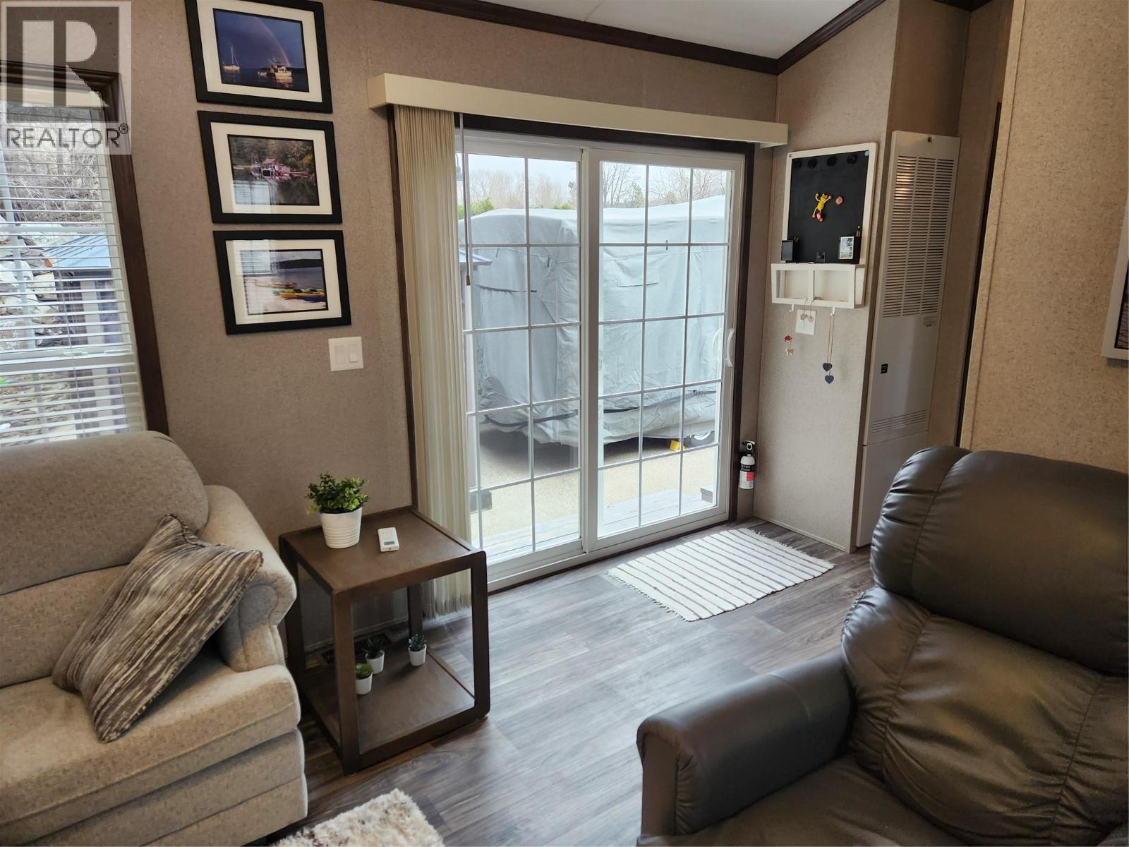 2633 Squilax-Anglemont Road Unit# 83, Lee Creek, British Columbia  V0E 1M4 - Photo 5 - 10381781