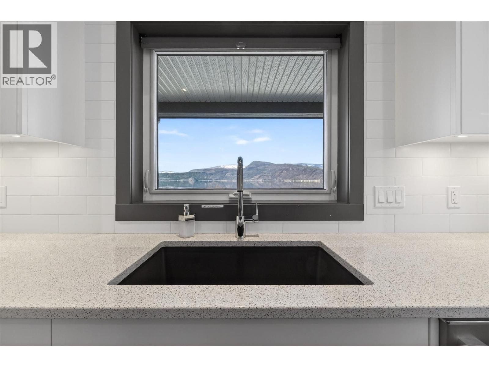 3216 Eagle Bay Road, Eagle Bay, British Columbia  V0E 1H1 - Photo 20 - 10381648