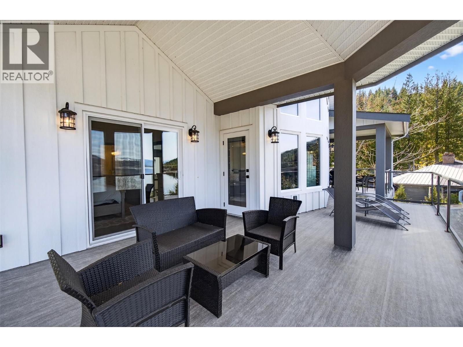 3216 Eagle Bay Road, Eagle Bay, British Columbia  V0E 1H1 - Photo 43 - 10381648