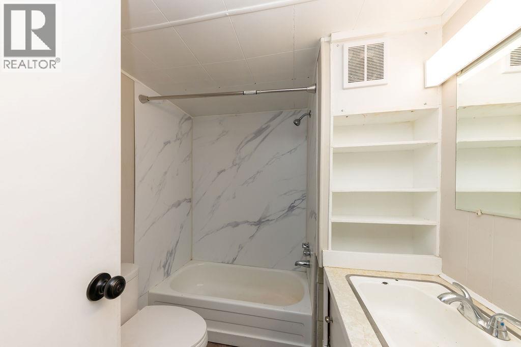 5362 Shelly Drive, Kamloops, British Columbia  V2C 5A7 - Photo 23 - 10381547