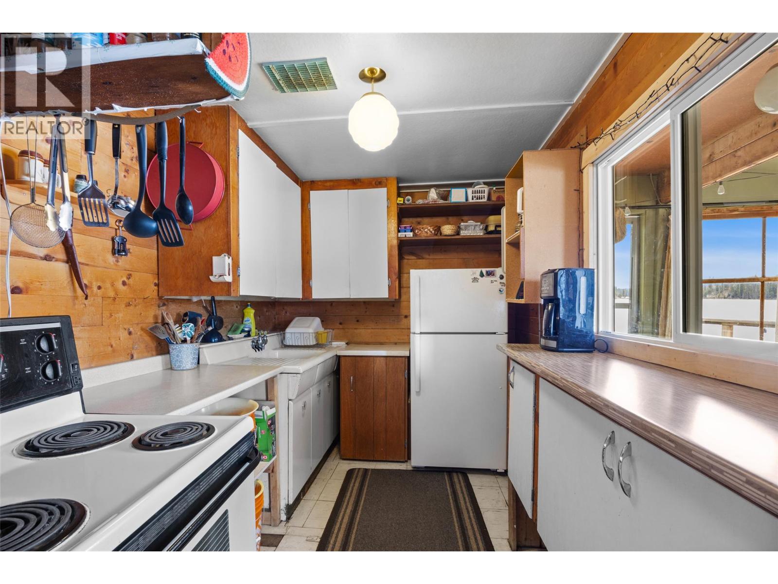 4081 Lac Le Jeune Drive W, Kamloops, British Columbia  V1S 1Y8 - Photo 13 - 10381294