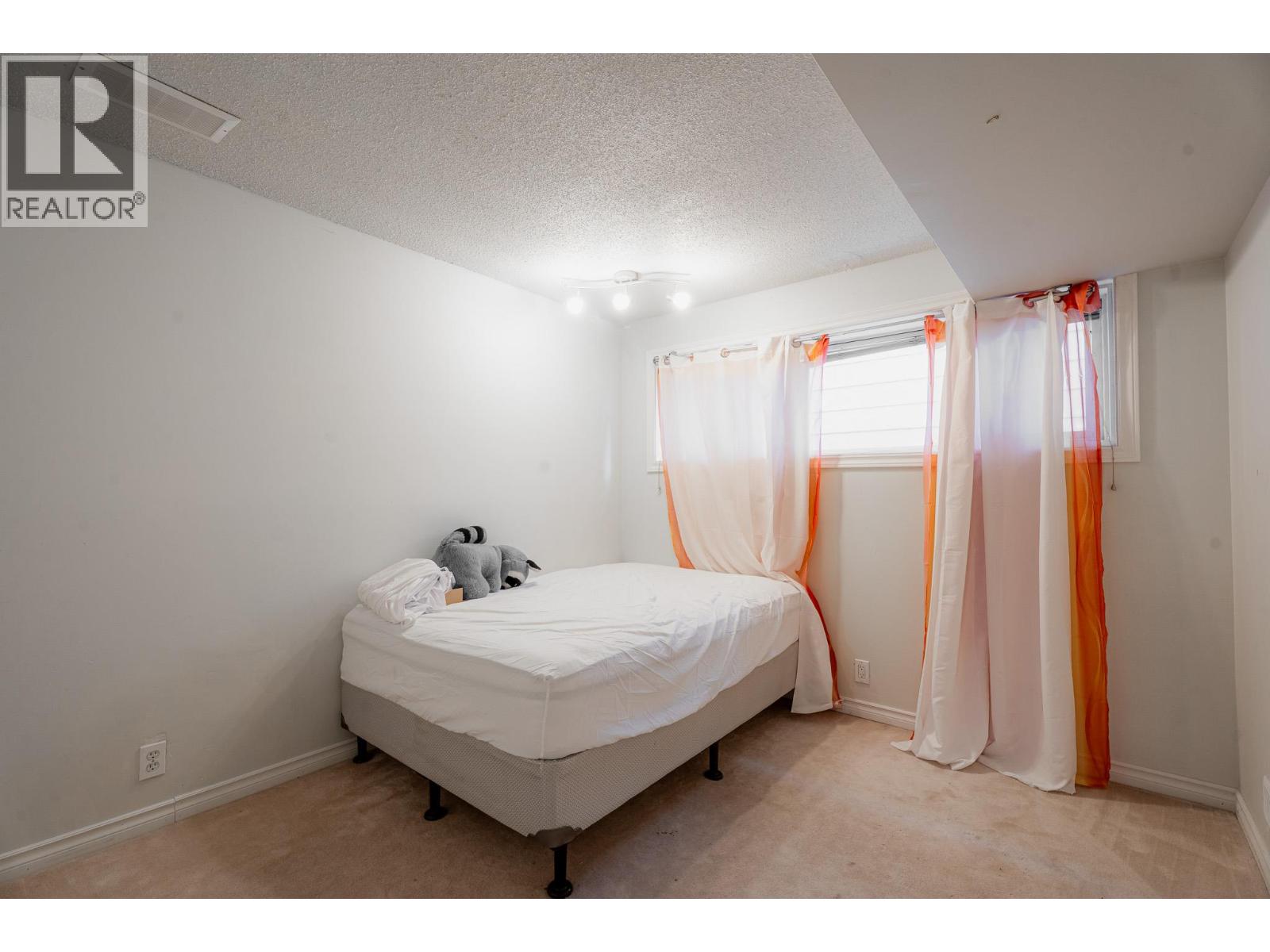 602 & 604 Brentwood Avenue, Kamloops, British Columbia  V2P 1P5 - Photo 28 - 10381811