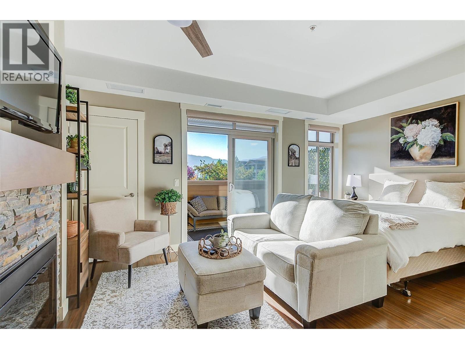 3521 Carrington Road Unit# 201, West Kelowna, British Columbia  V4T 2E6 - Photo 4 - 10381382