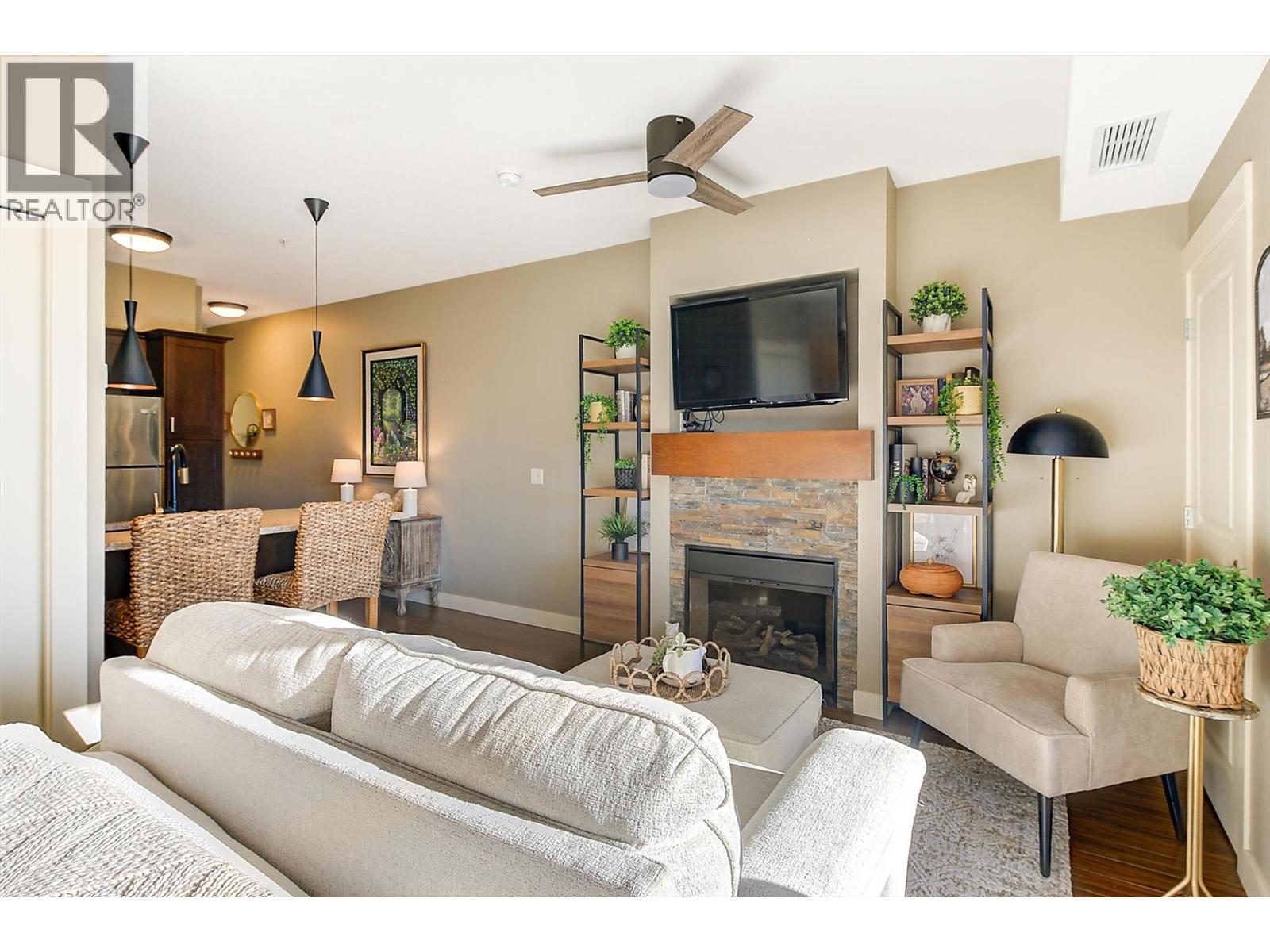 3521 Carrington Road Unit# 201, West Kelowna, British Columbia  V4T 2E6 - Photo 5 - 10381382