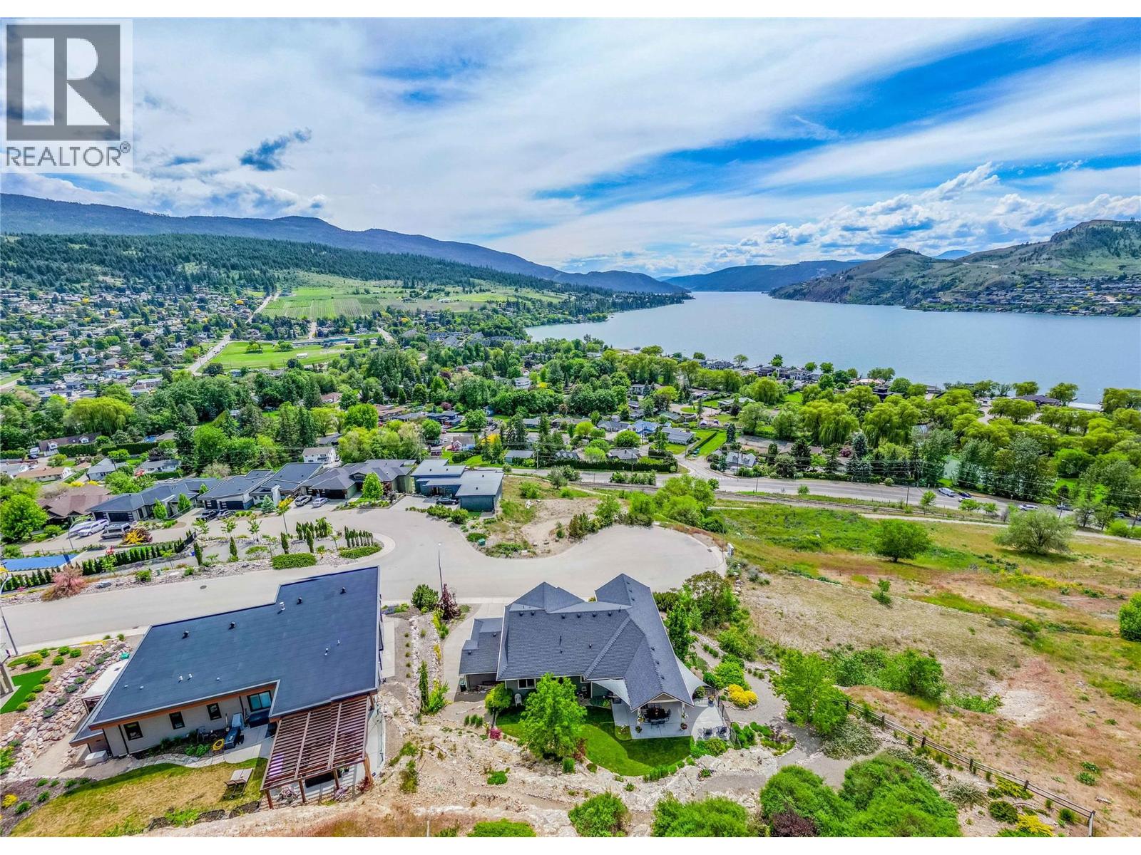 8780 Braeburn Drive, Coldstream, British Columbia  V1B 4E5 - Photo 5 - 10381817