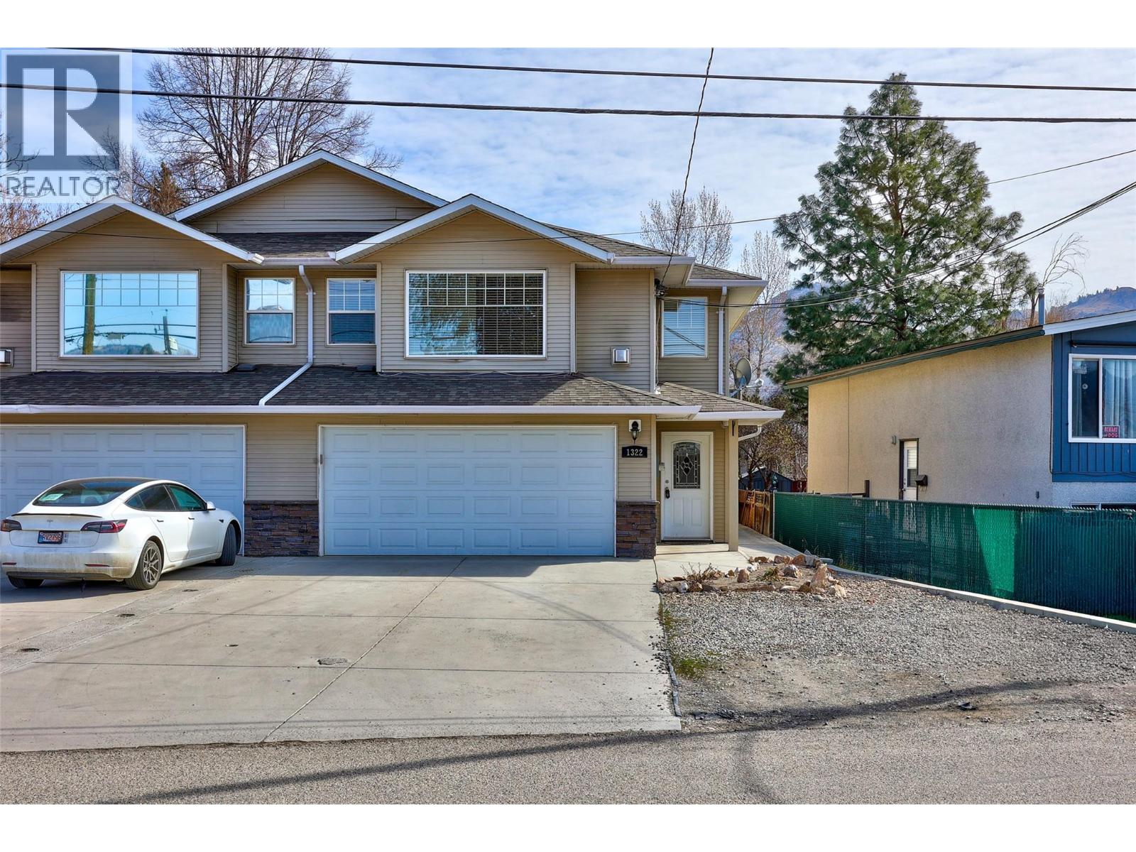 1322 Cornwall Street, Kamloops, British Columbia  V2B 2T4 - Photo 1 - 10381303
