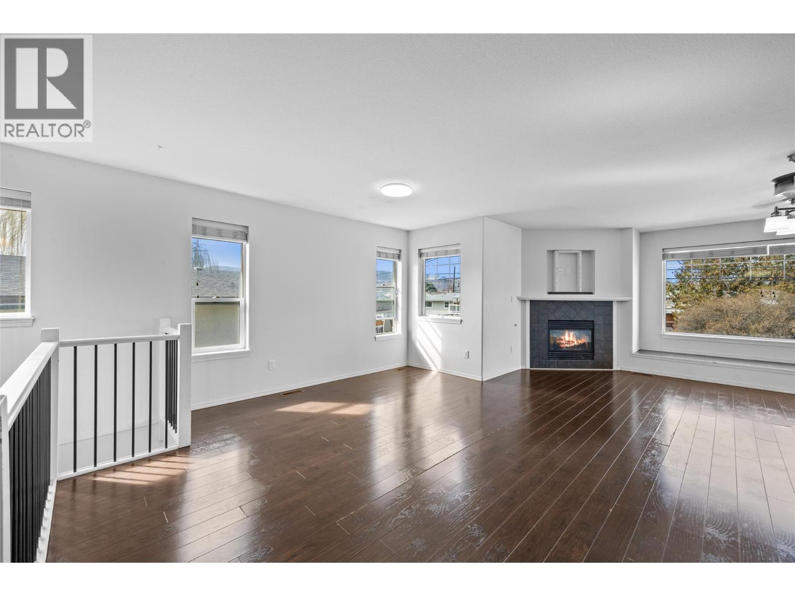 1322 Cornwall Street, Kamloops, British Columbia  V2B 2T4 - Photo 7 - 10381303