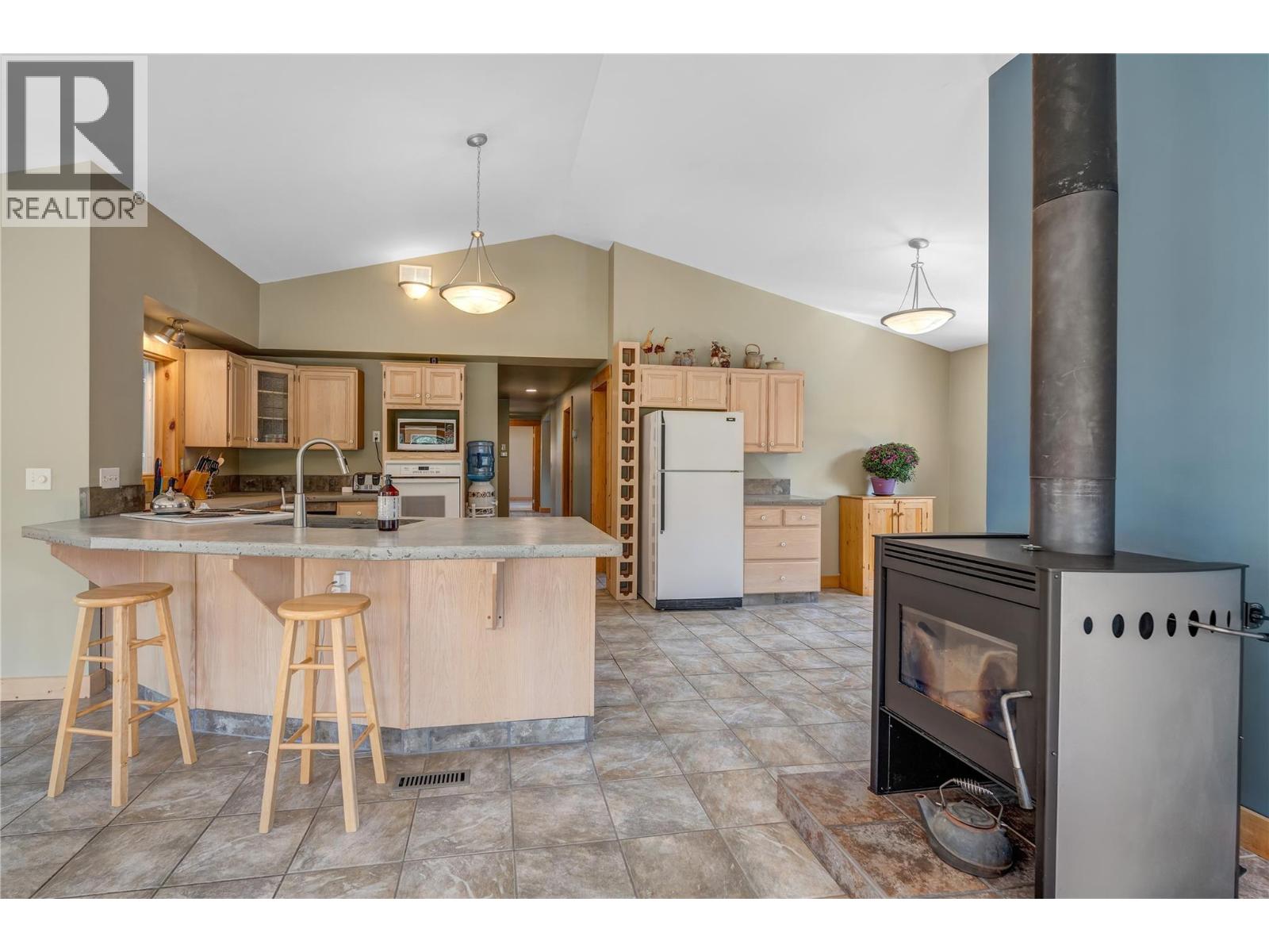 28 Deans Road, Summerland, British Columbia  V0H 1Z8 - Photo 9 - 10381743