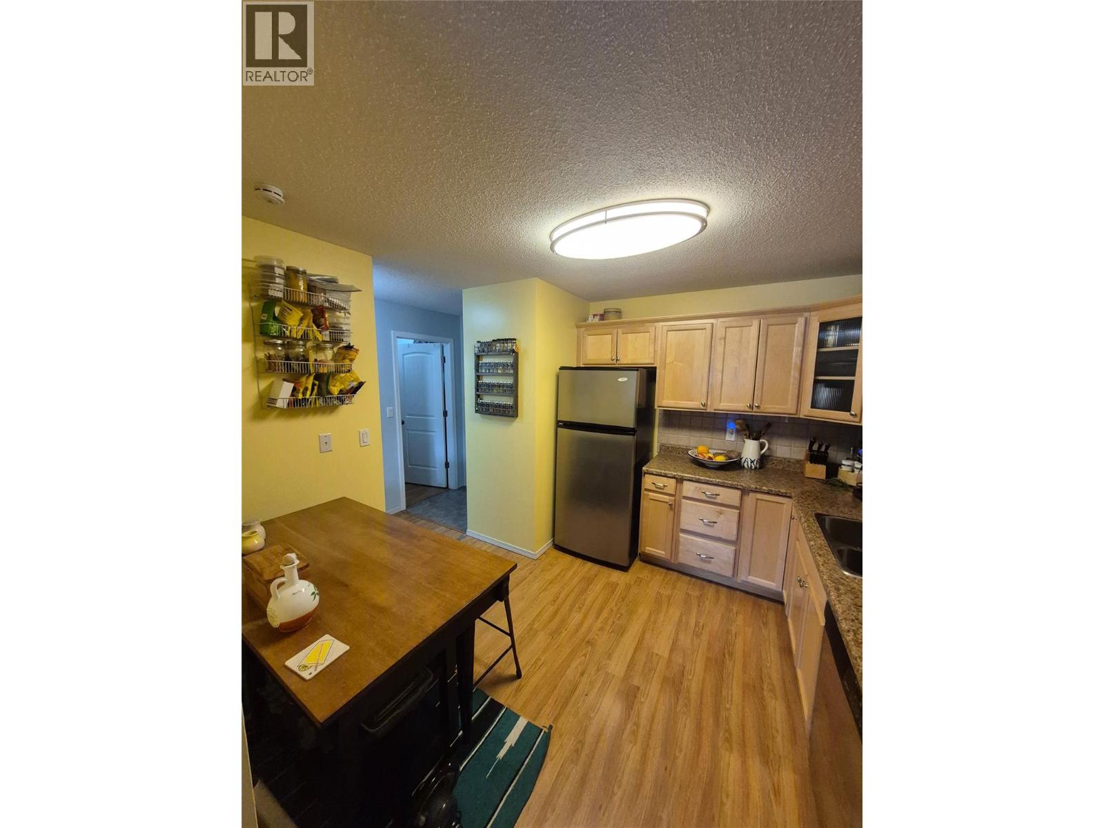 2126 68th Avenue Unit# 403, Grand Forks, British Columbia  V0H 1H0 - Photo 1 - 10381607