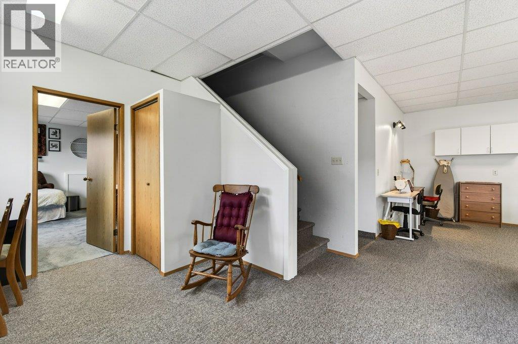 4751 Lakeshore Road Ne, Salmon Arm, British Columbia  V1E 3N8 - Photo 29 - 10381093