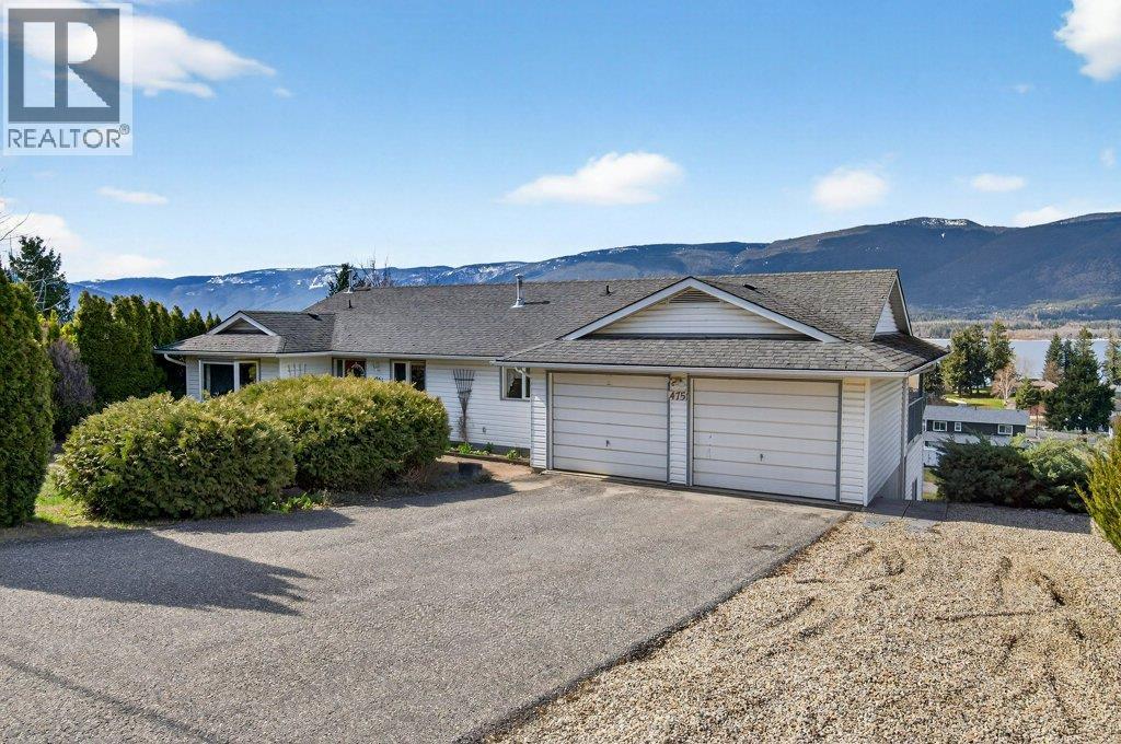 4751 Lakeshore Road Ne, Salmon Arm, British Columbia  V1E 3N8 - Photo 3 - 10381093