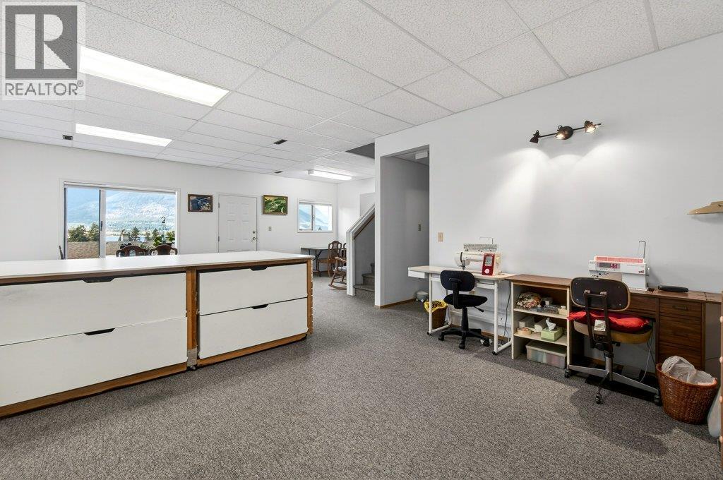 4751 Lakeshore Road Ne, Salmon Arm, British Columbia  V1E 3N8 - Photo 33 - 10381093