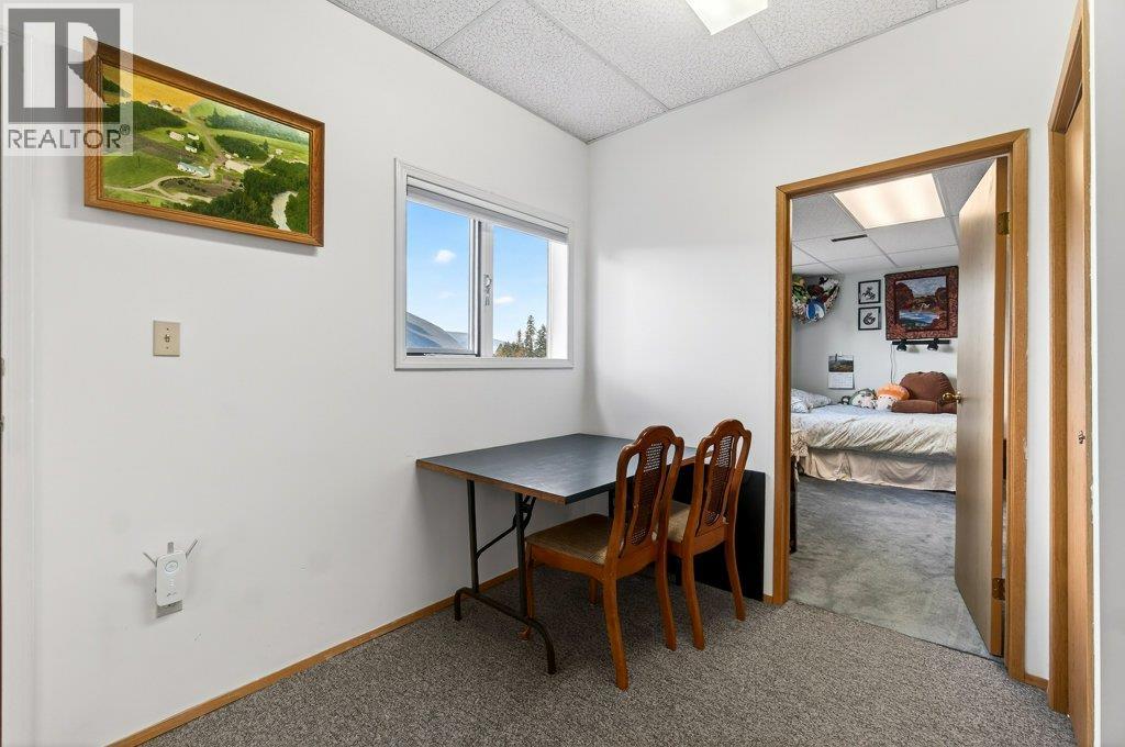 4751 Lakeshore Road Ne, Salmon Arm, British Columbia  V1E 3N8 - Photo 36 - 10381093