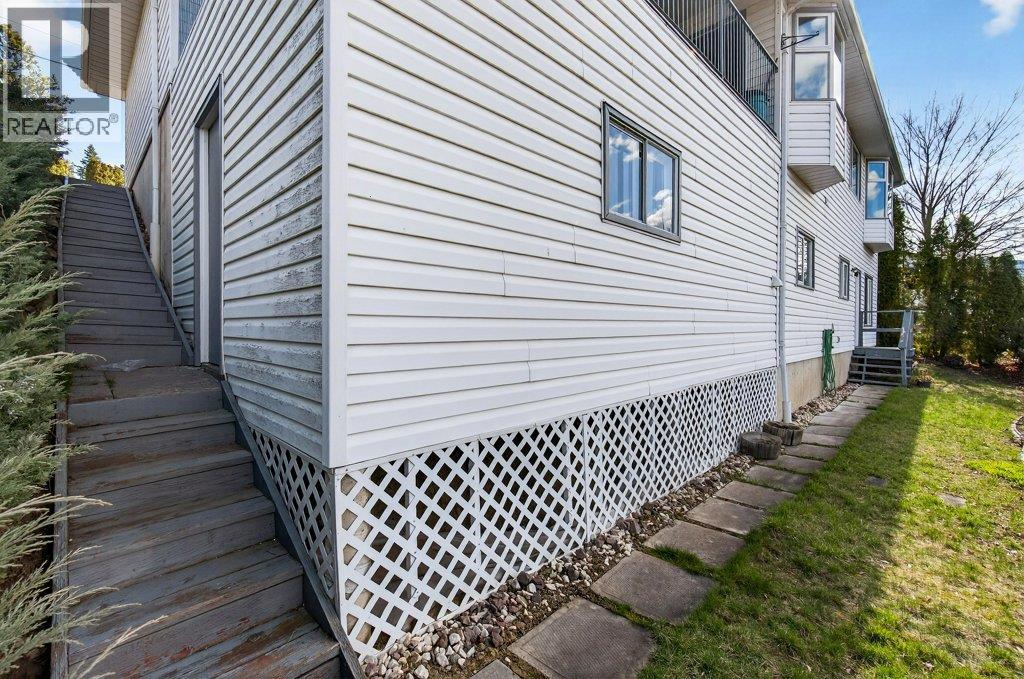 4751 Lakeshore Road Ne, Salmon Arm, British Columbia  V1E 3N8 - Photo 57 - 10381093