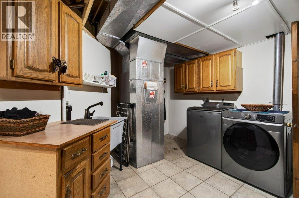 7905 97a Highway, Mara, British Columbia  V0E 2K0 - Photo 10 - 10380255