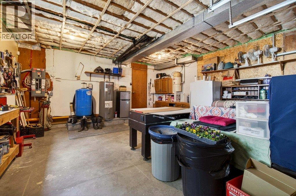 7905 97a Highway, Mara, British Columbia  V0E 2K0 - Photo 13 - 10380255