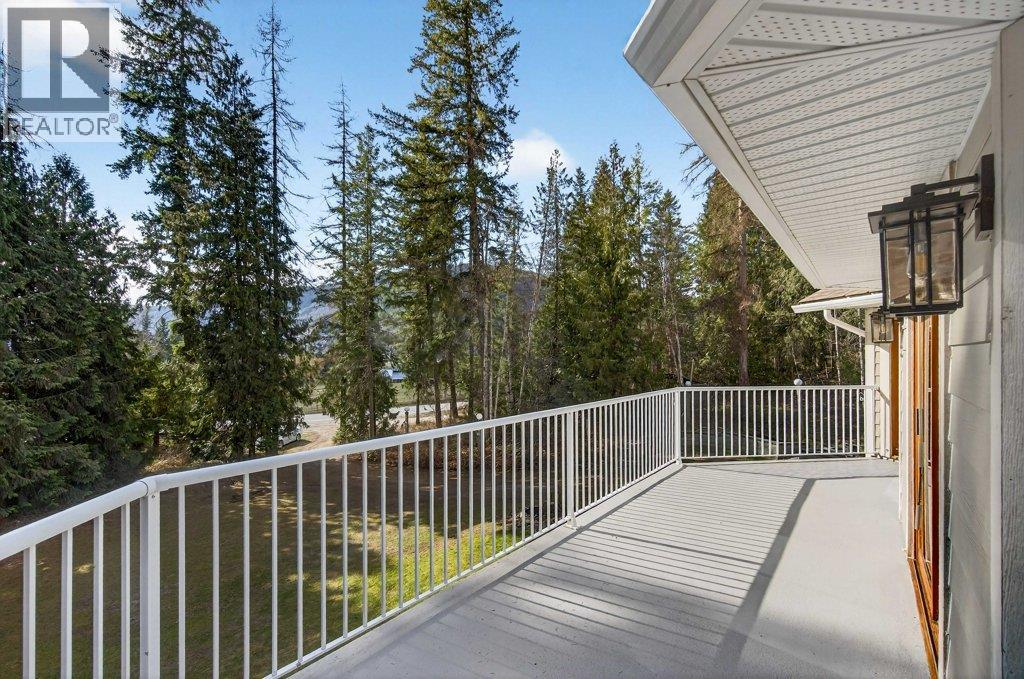 7905 97a Highway, Mara, British Columbia  V0E 2K0 - Photo 39 - 10380255