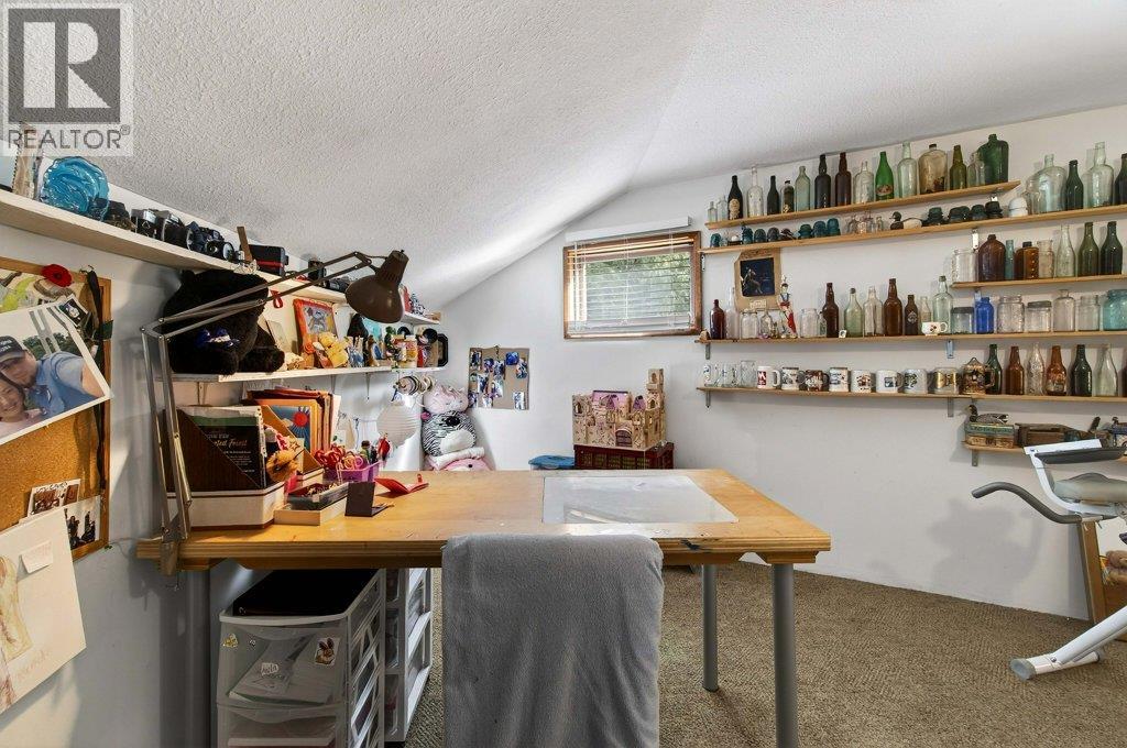 7905 97a Highway, Mara, British Columbia  V0E 2K0 - Photo 41 - 10380255