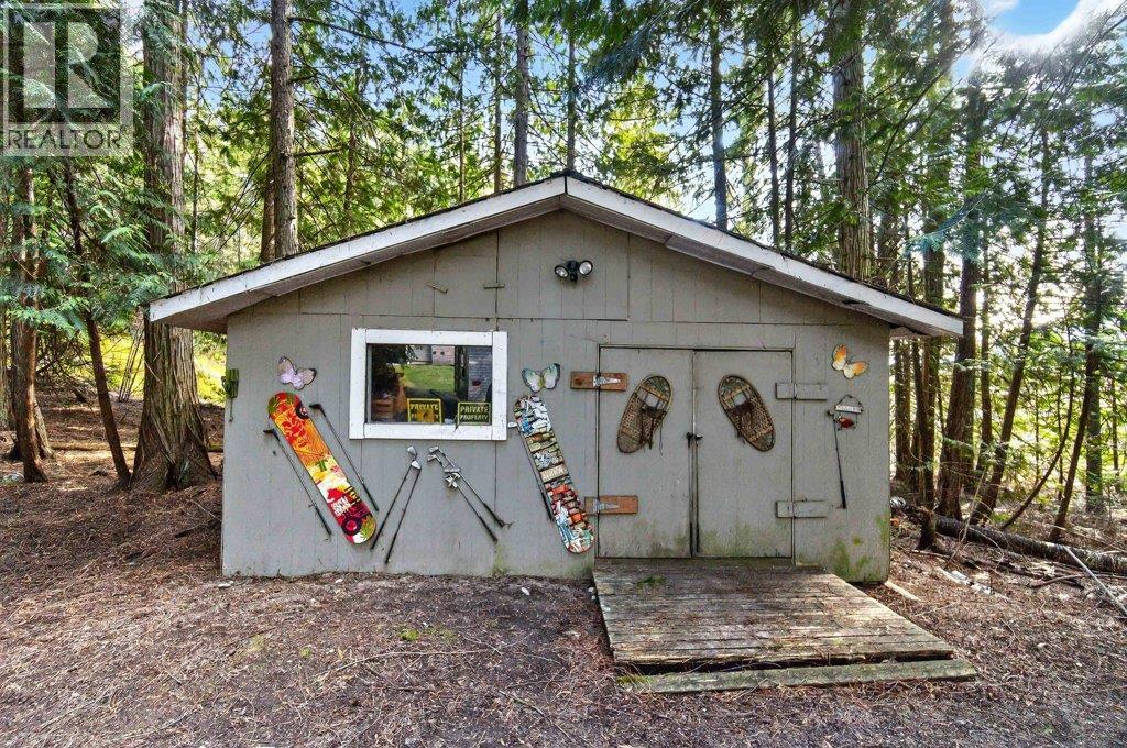 7905 97a Highway, Mara, British Columbia  V0E 2K0 - Photo 48 - 10380255