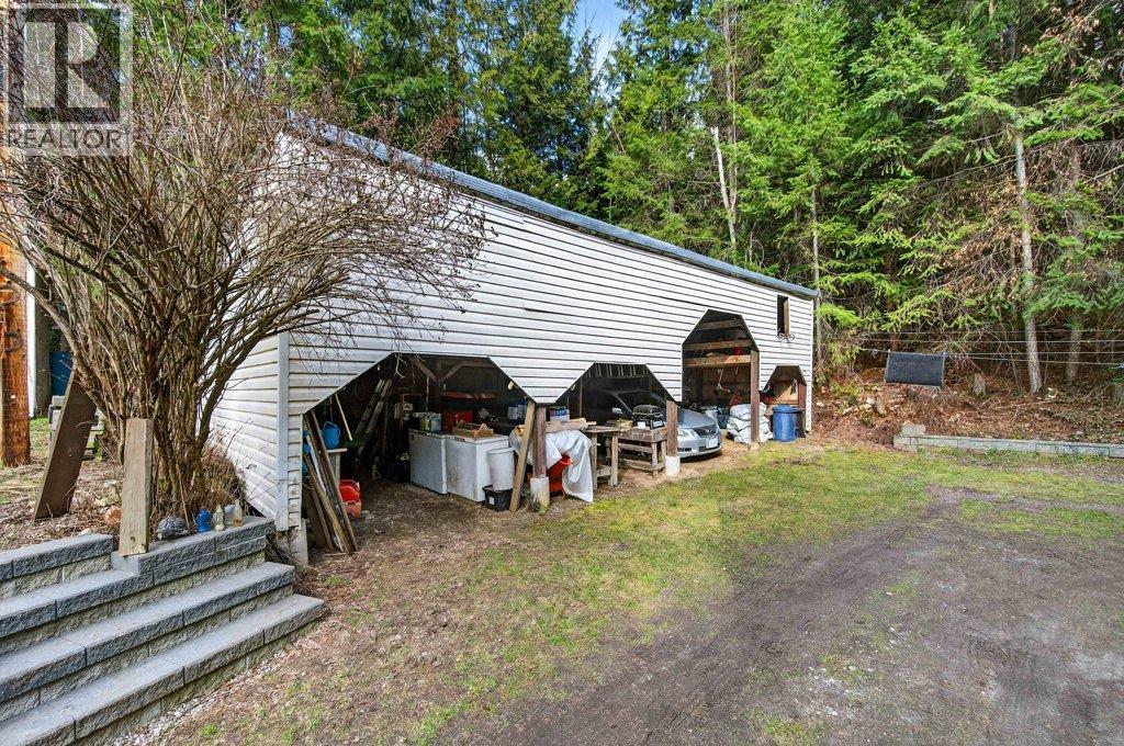 7905 97a Highway, Mara, British Columbia  V0E 2K0 - Photo 56 - 10380255