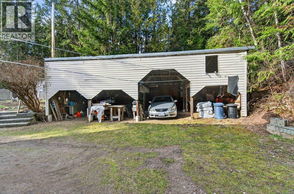 7905 97a Highway, Mara, British Columbia  V0E 2K0 - Photo 57 - 10380255