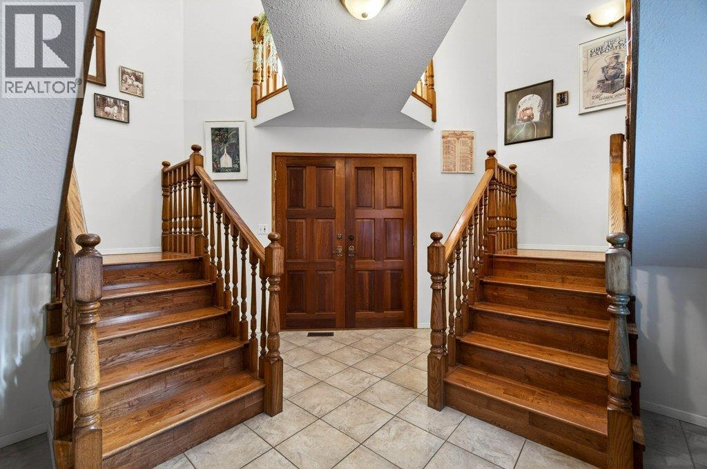 7905 97a Highway, Mara, British Columbia  V0E 2K0 - Photo 6 - 10380255