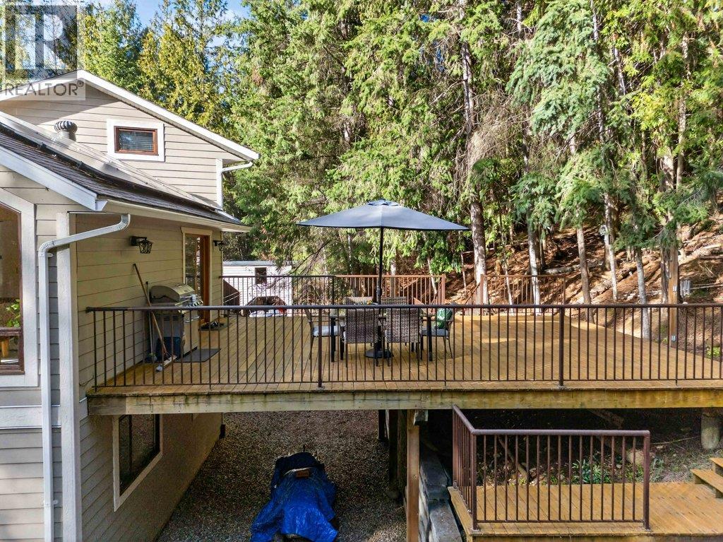 7905 97a Highway, Mara, British Columbia  V0E 2K0 - Photo 77 - 10380255