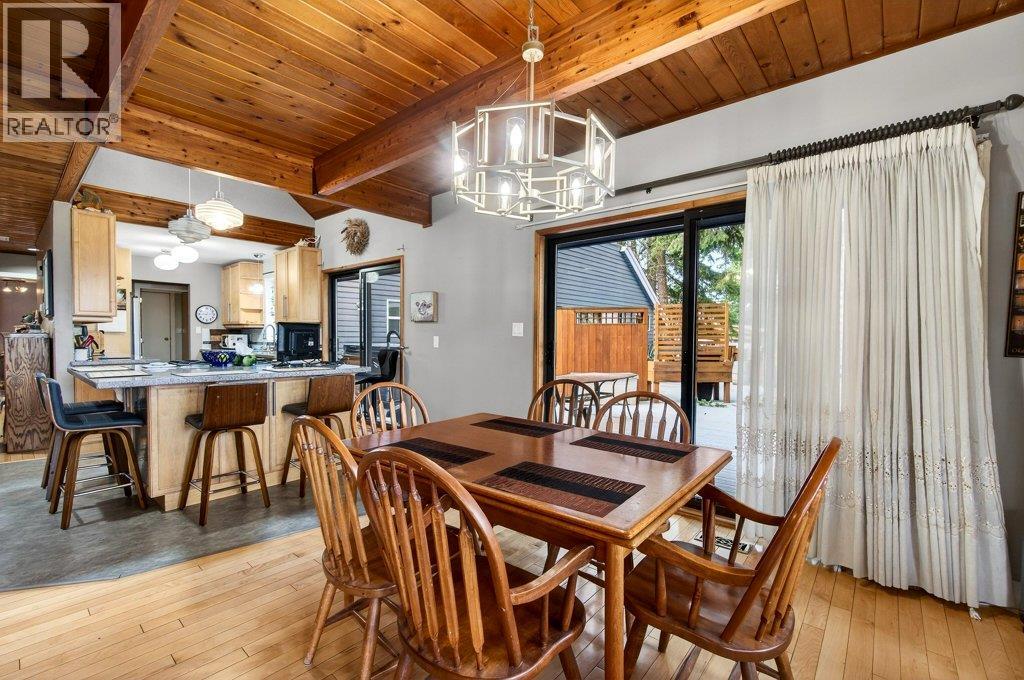 2530 4 Avenue Ne, Salmon Arm, British Columbia  V1E 2A7 - Photo 10 - 10379984