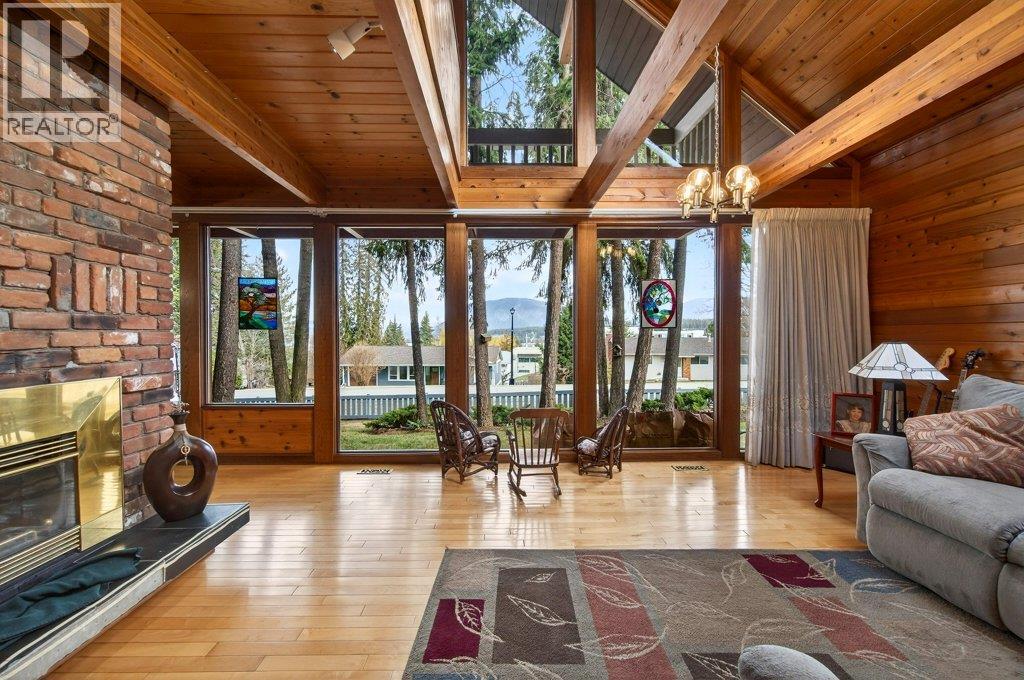 2530 4 Avenue Ne, Salmon Arm, British Columbia  V1E 2A7 - Photo 16 - 10379984