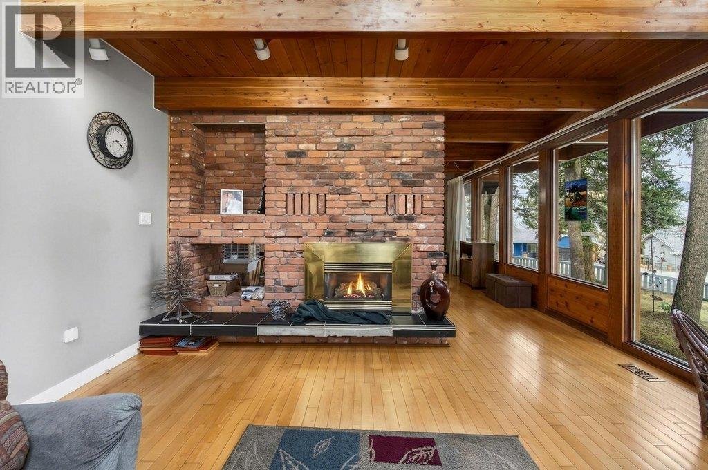 2530 4 Avenue Ne, Salmon Arm, British Columbia  V1E 2A7 - Photo 17 - 10379984