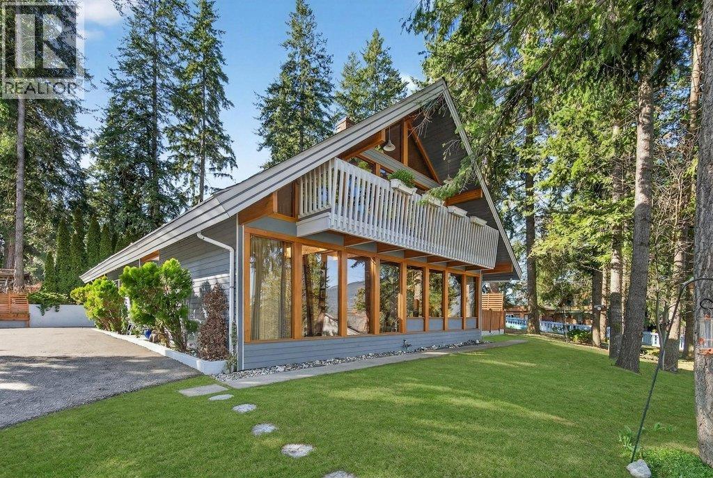 2530 4 Avenue Ne, Salmon Arm, British Columbia  V1E 2A7 - Photo 2 - 10379984