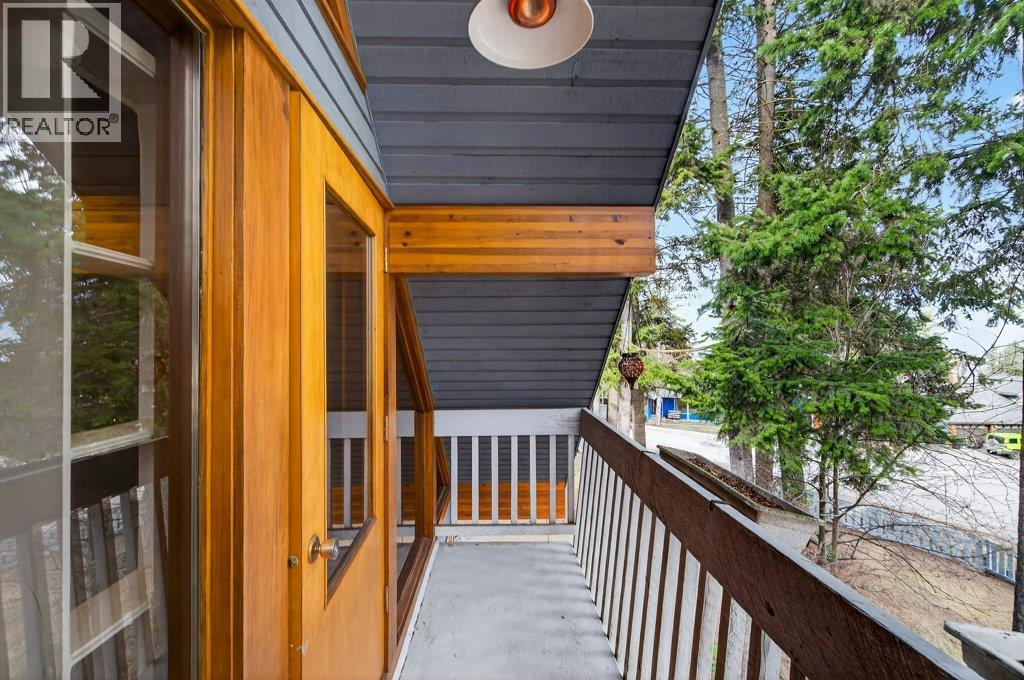 2530 4 Avenue Ne, Salmon Arm, British Columbia  V1E 2A7 - Photo 31 - 10379984