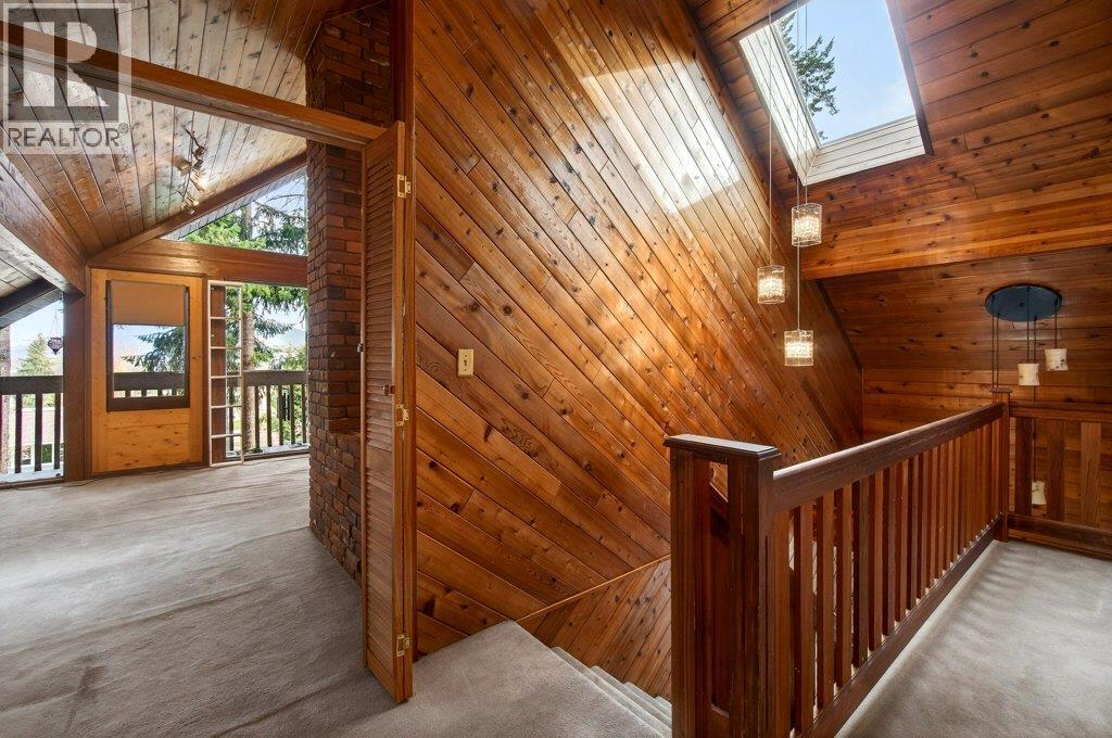 2530 4 Avenue Ne, Salmon Arm, British Columbia  V1E 2A7 - Photo 32 - 10379984