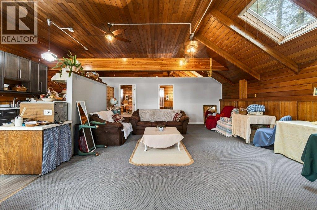 2530 4 Avenue Ne, Salmon Arm, British Columbia  V1E 2A7 - Photo 45 - 10379984