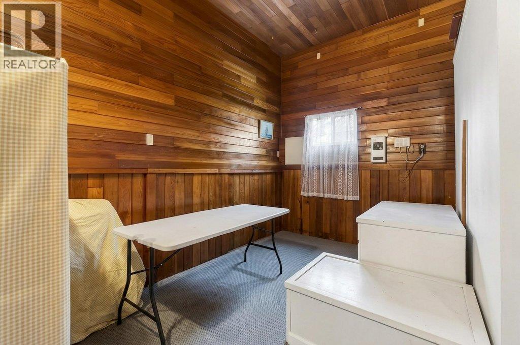 2530 4 Avenue Ne, Salmon Arm, British Columbia  V1E 2A7 - Photo 46 - 10379984