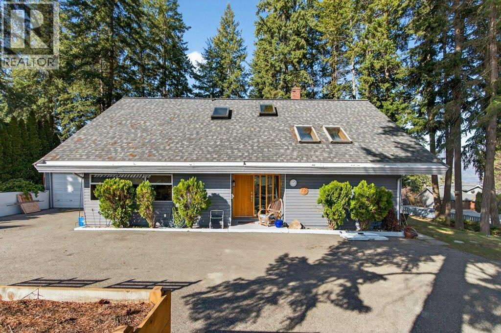 2530 4 Avenue Ne, Salmon Arm, British Columbia  V1E 2A7 - Photo 66 - 10379984