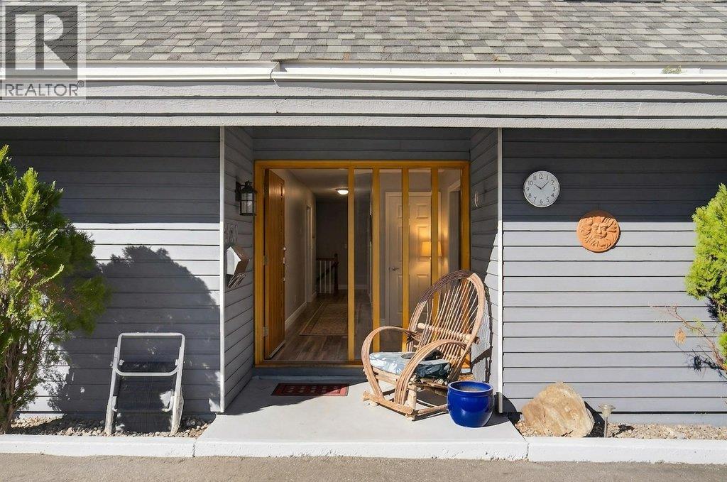 2530 4 Avenue Ne, Salmon Arm, British Columbia  V1E 2A7 - Photo 69 - 10379984