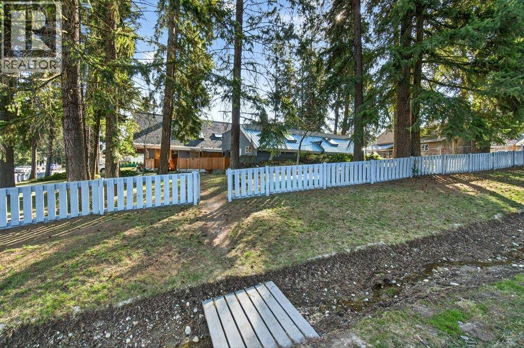 2530 4 Avenue Ne, Salmon Arm, British Columbia  V1E 2A7 - Photo 76 - 10379984
