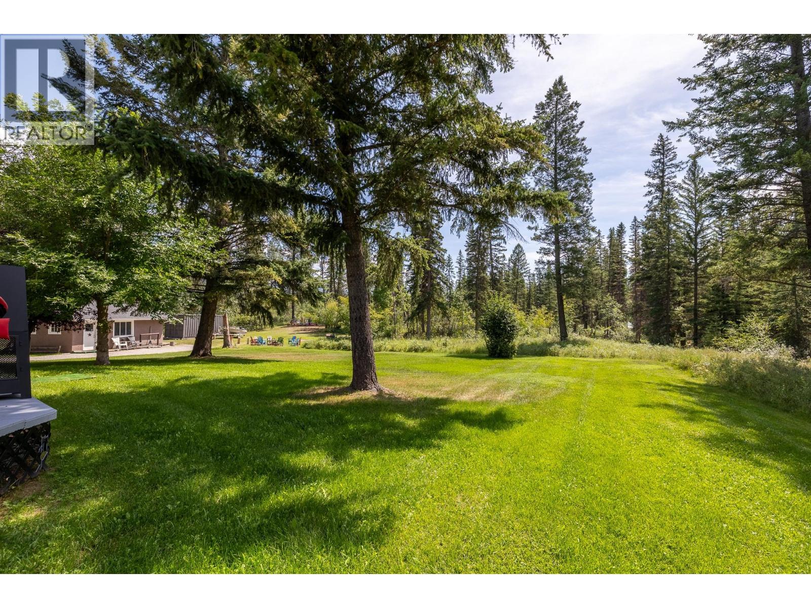 4814 Lake Road, Windermere, British Columbia  V0B 2L2 - Photo 27 - 10381790