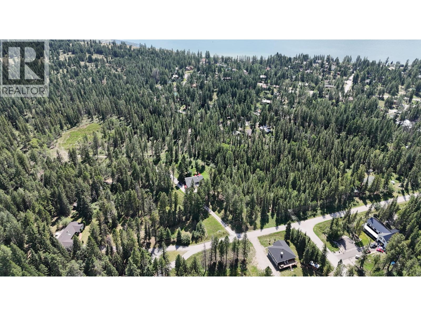 4814 Lake Road, Windermere, British Columbia  V0B 2L2 - Photo 31 - 10381790
