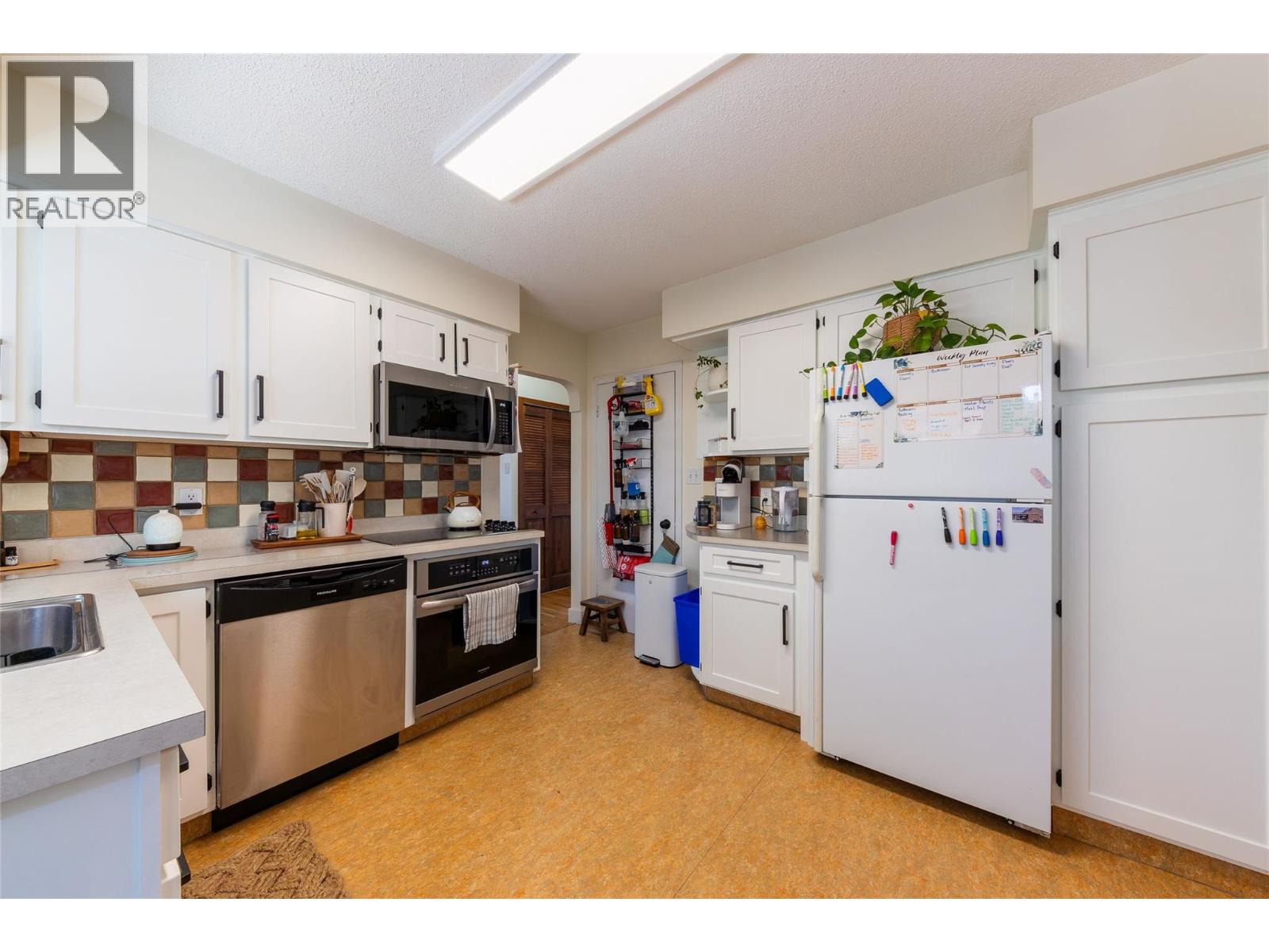 593 Tunstall Crescent, Kamloops, British Columbia  V2C 3J1 - Photo 20 - 10381666