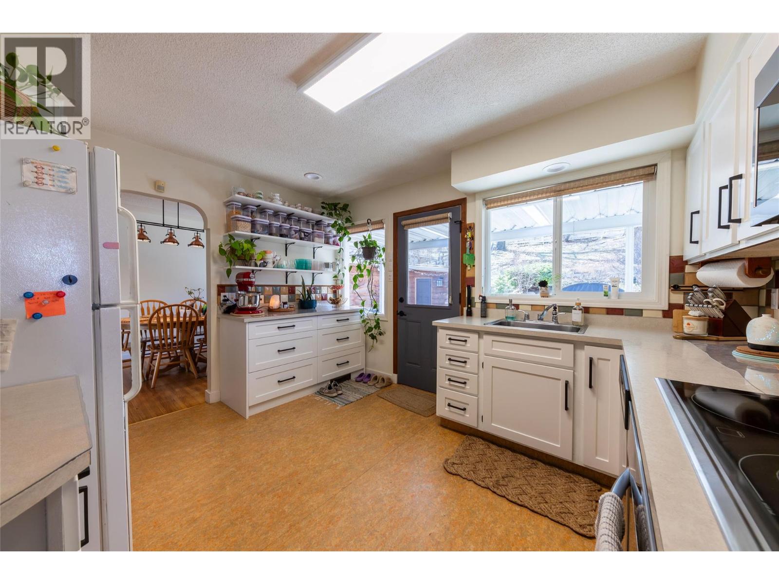 593 Tunstall Crescent, Kamloops, British Columbia  V2C 3J1 - Photo 22 - 10381666